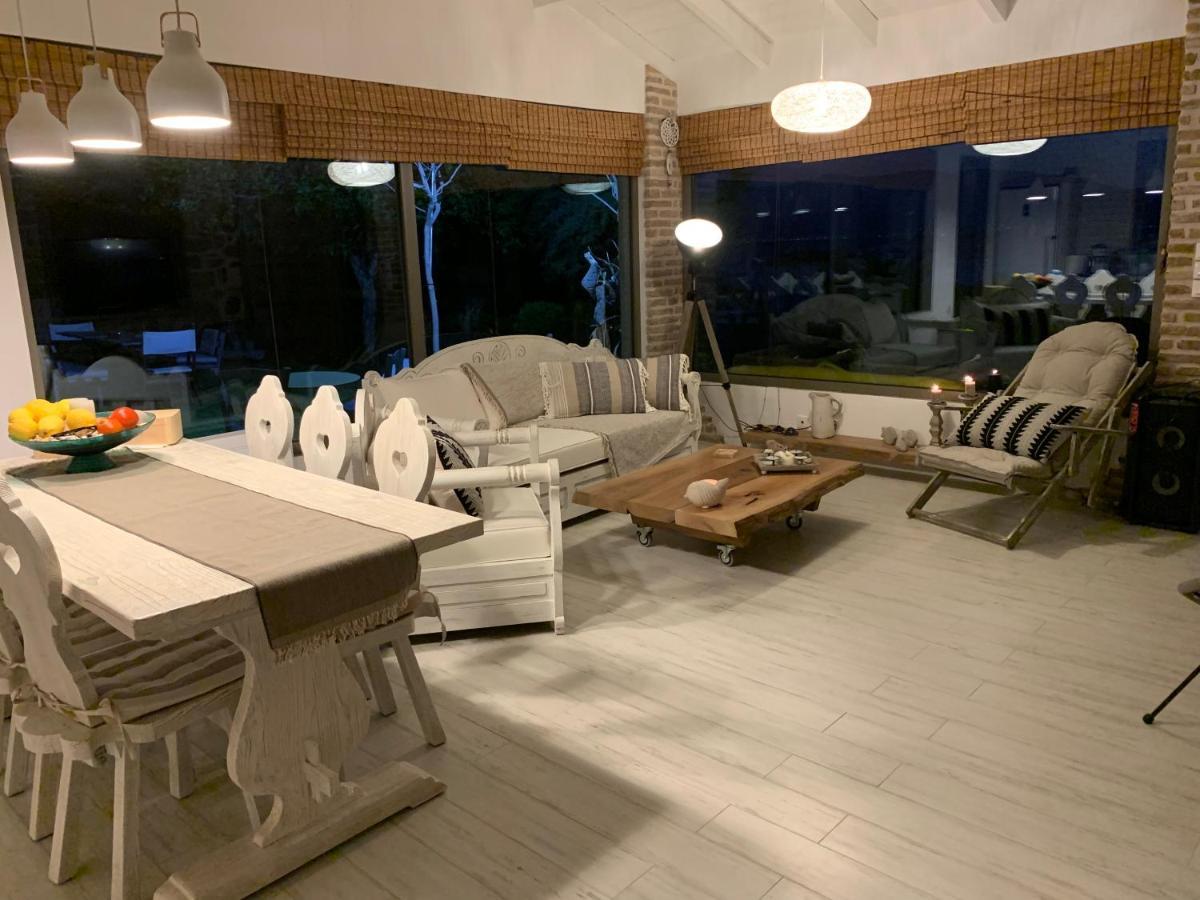Klovino Beach House Douvia Exterior foto